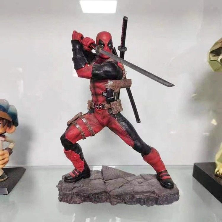 Protótipos de Modelos de Resina Deadpool de Alta Qualidade | Impressão 3D SLA Personalizada & Fundição a Vácuo