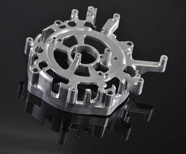 Produtor de protótipos de peças de automóveis de alumínio CNC.